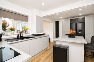 Kitchen- click for photo gallery